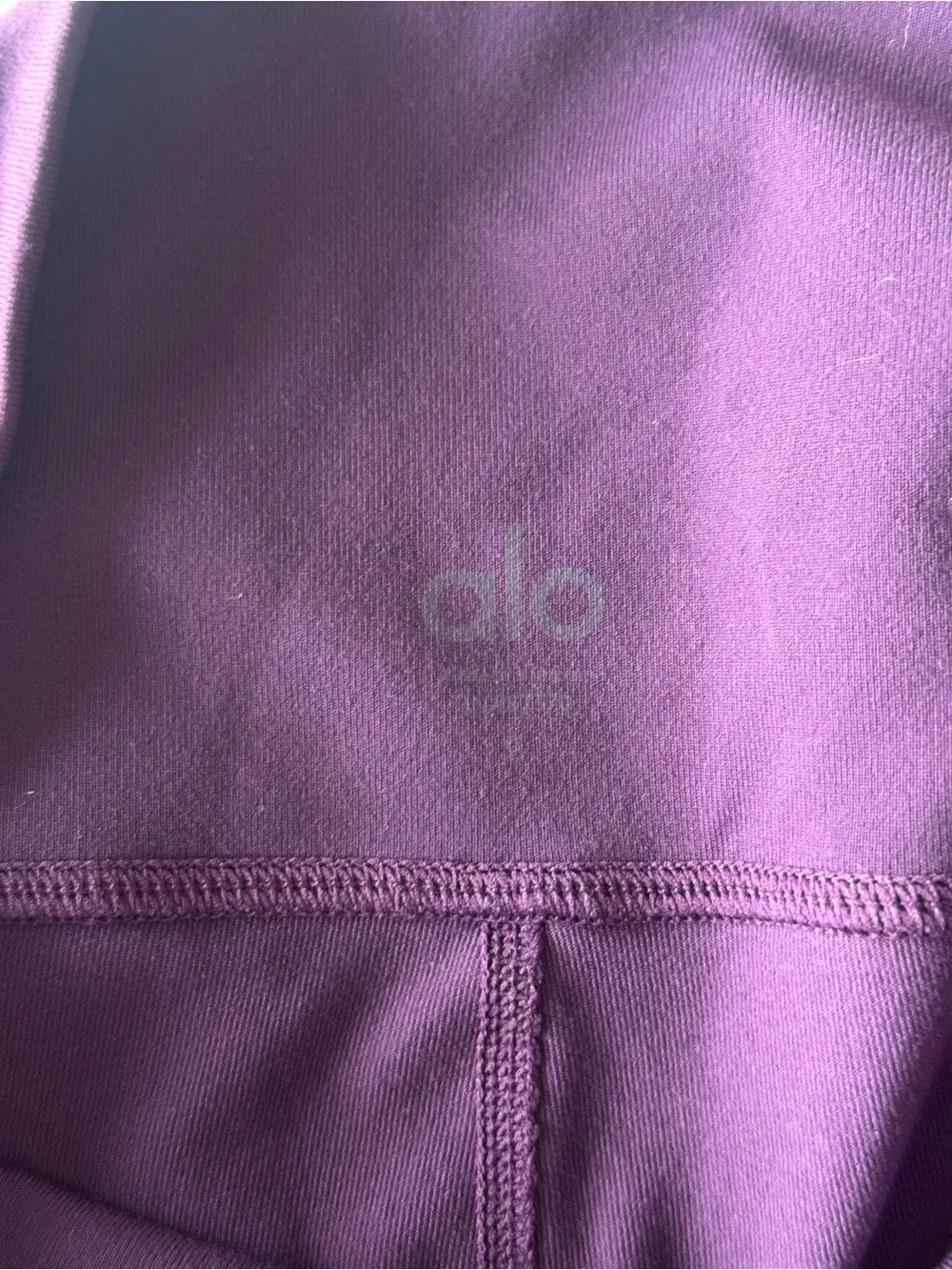 ALO Yoga size small